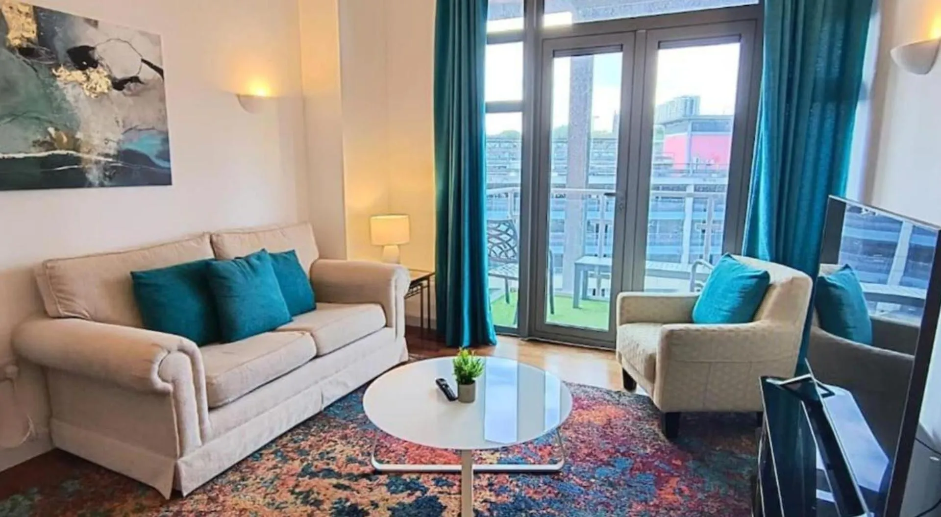 Crown Apartments 4A By Week2Week Newcastle upon Tyne 0*,  Reino Unido